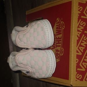 Vans pink slip ons